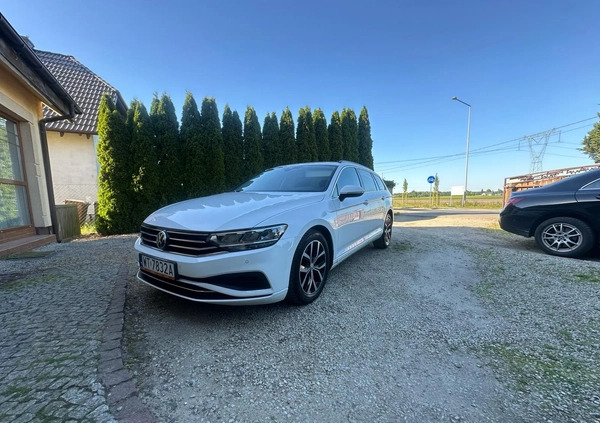 Volkswagen Passat cena 79900 przebieg: 94000, rok produkcji 2020 z Poznań małe 191